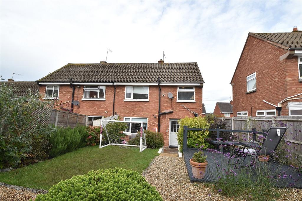 3 bedroom semidetached house for sale in Trehearn Road, Droitwich Spa, WR9