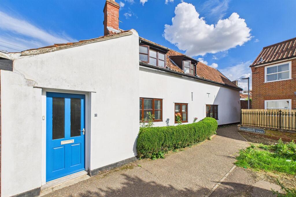 Main image of property: Chapel Walk, Reepham