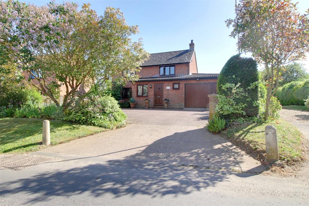 3 bedroom detached house for sale in The Street, Foxley, Dereham