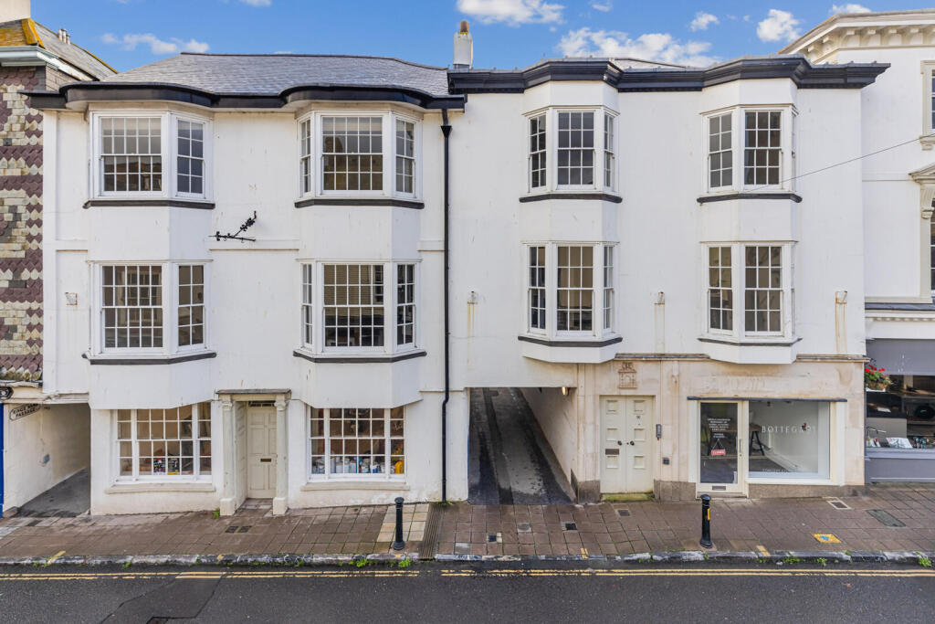 Main image of property: 91 - 93 Fore Street, Kingsbridge