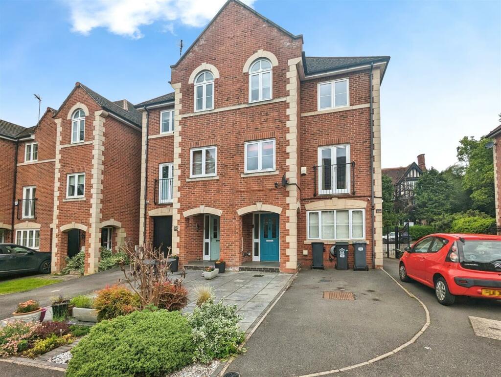 Main image of property: Elm Tree Gardens, Leicester