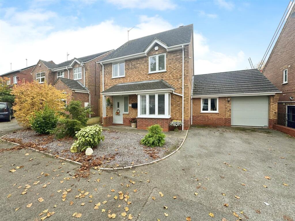 Main image of property: Elliot Close, Kibworth Beauchamp