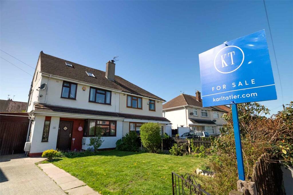 5 bedroom semidetached house for sale in Castleway North, Leasowe, Wirral, CH46