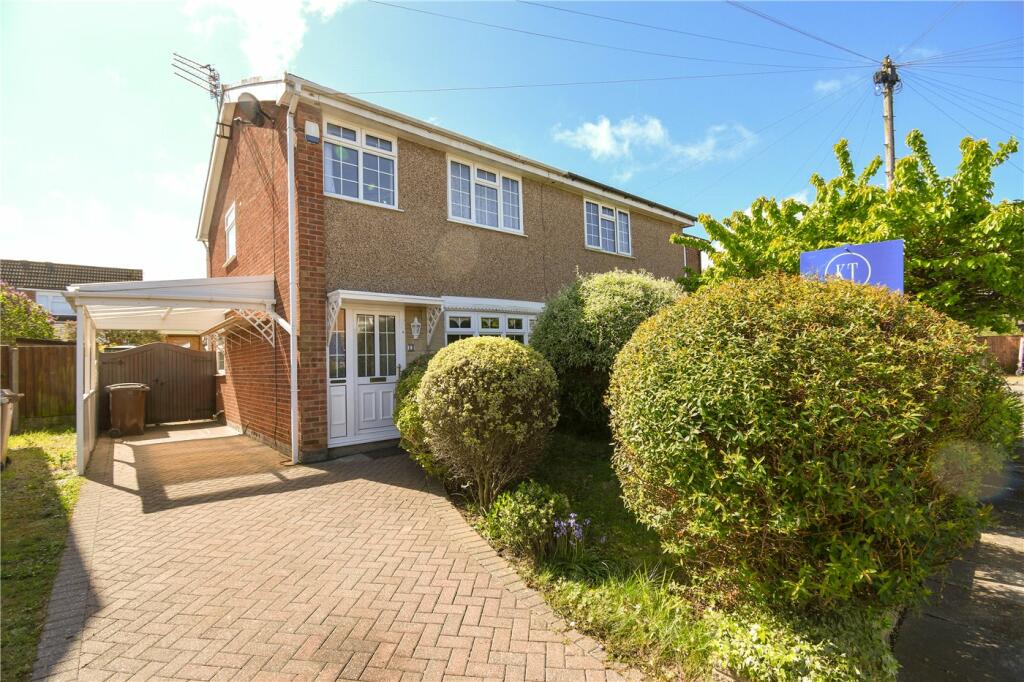 3 bedroom semidetached house for sale in Merlin Avenue, Saughall
