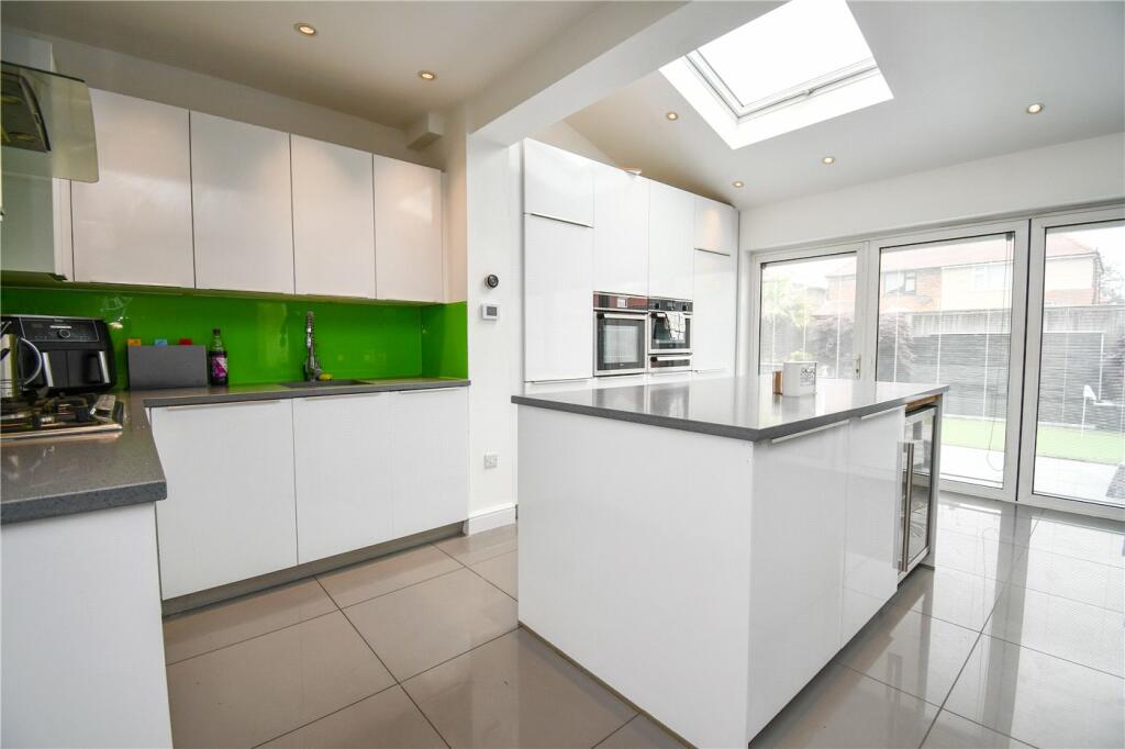 Additional property image - Avondale Avenue, Moreton, Wirral