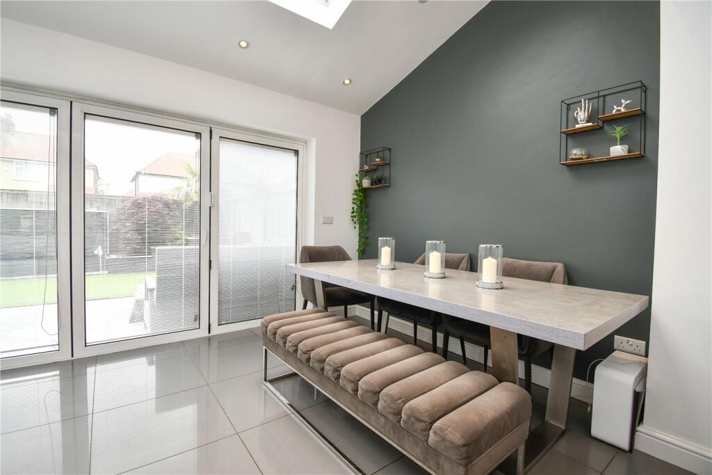 Additional property image - Avondale Avenue, Moreton, Wirral