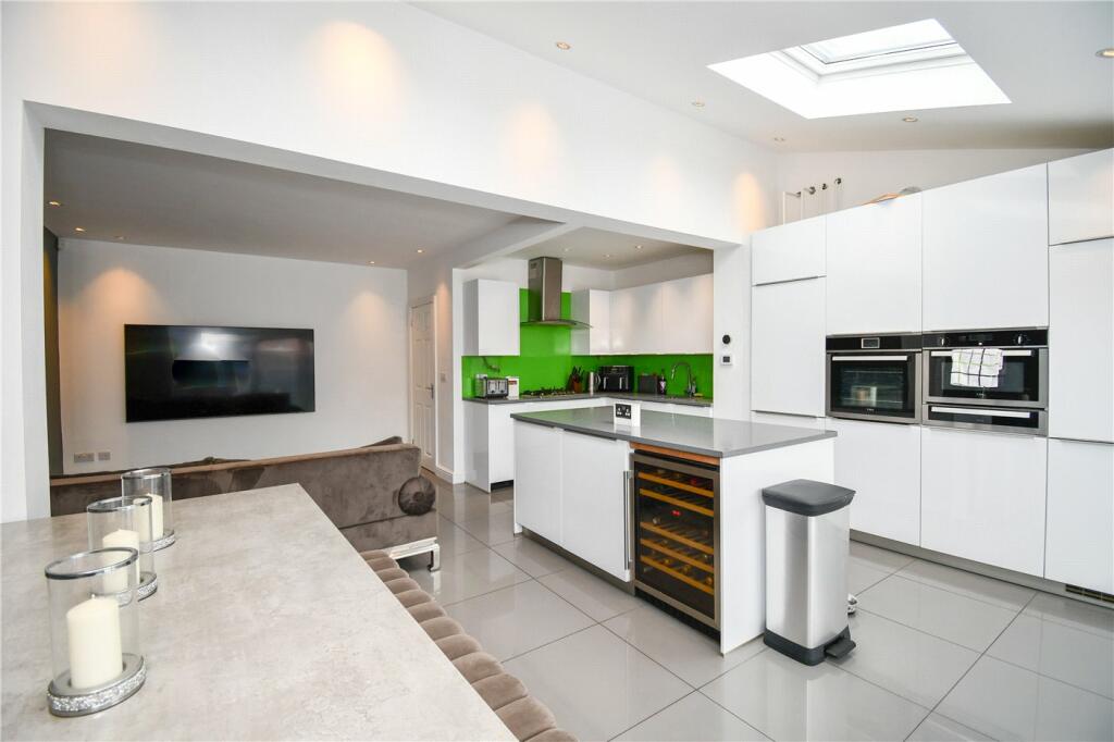 Additional property image - Avondale Avenue, Moreton, Wirral