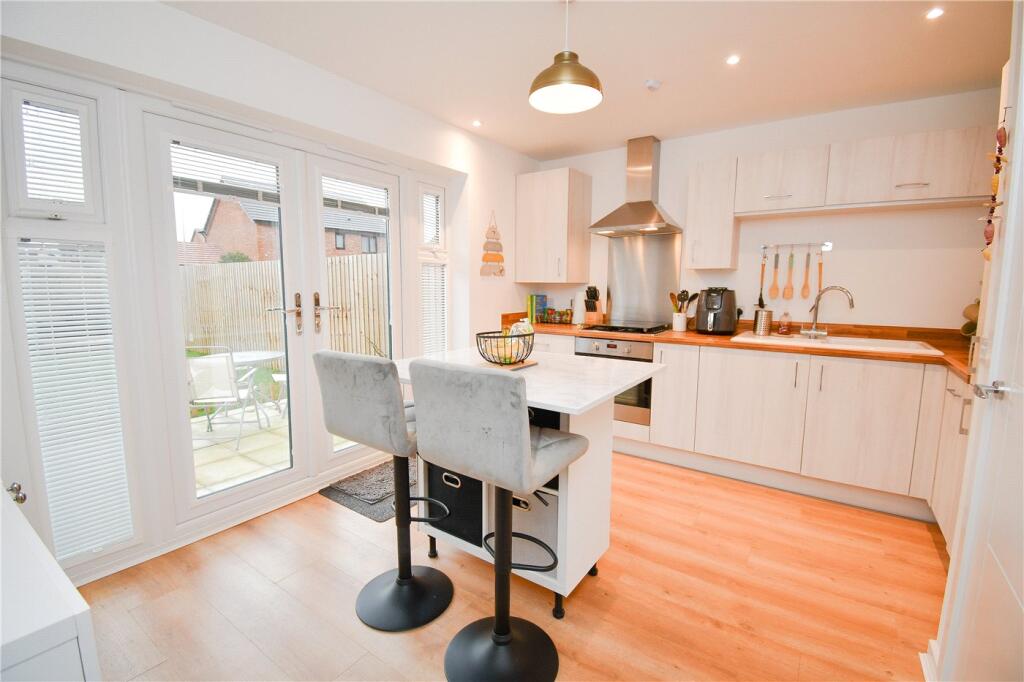Additional property image - Guildford Place, Moreton, Wirral