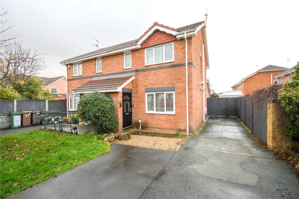 Main image of property: Oakmere Close, Moreton, Wirral