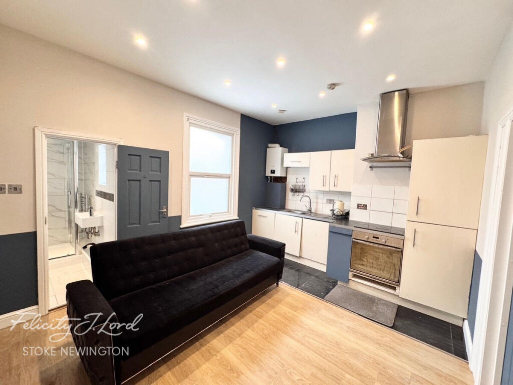 Main image of property: Kingsland High Street, London