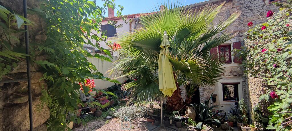 Main image of property: Languedoc-Roussillon, Pyrénées-Orientales, Molitg-les-Bains
