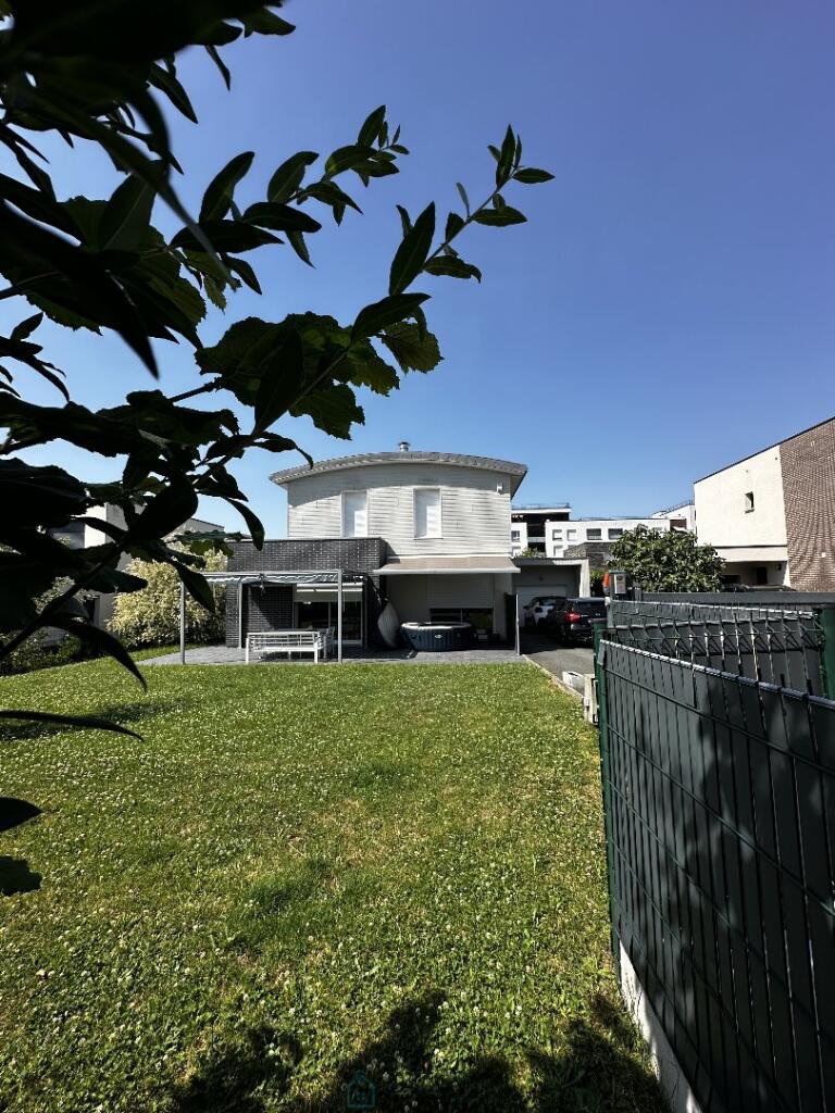 Main image of property: Normandy, Seine-Maritime, Le Grand-Quevilly