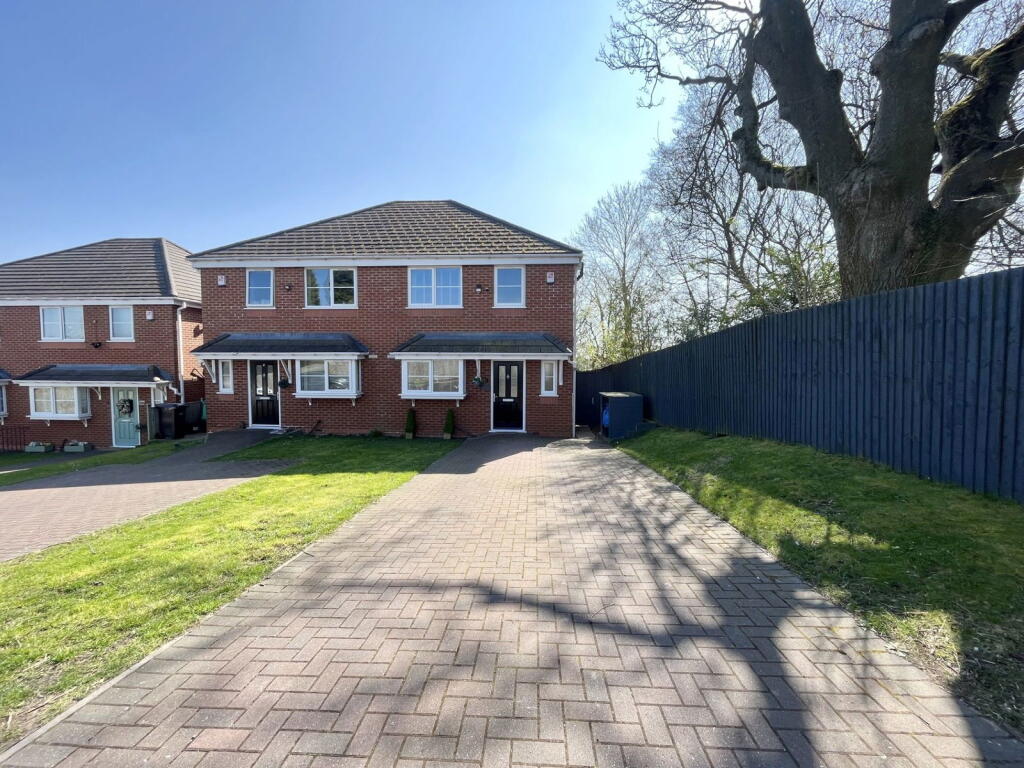 Main image of property: Stourbridge Road, DUDLEY.