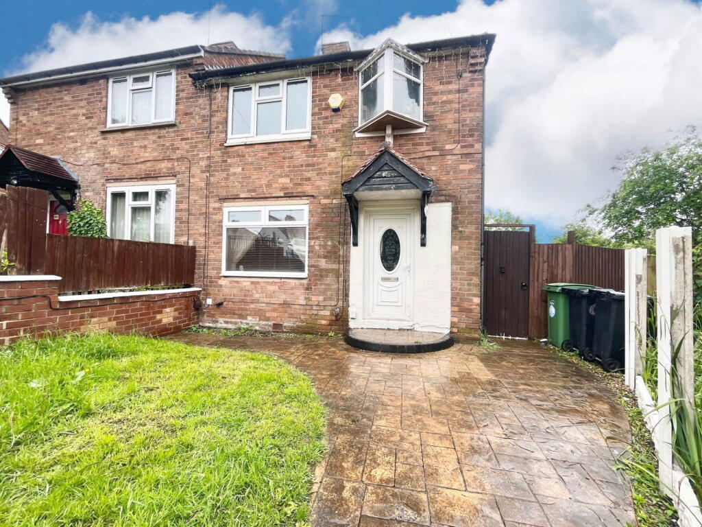 3 bedroom semi-detached house