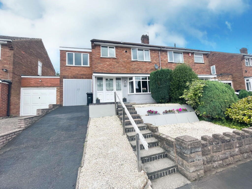 Main image of property: Wychbury Road, Brierley Hill, DY5 2XU