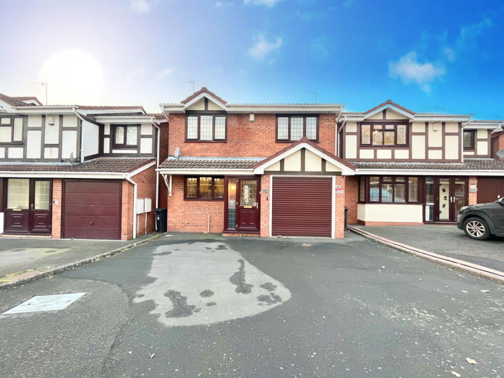 Main image of property: Fernhurst Drive, Pensnett, Brierley Hill, DY5 4PU