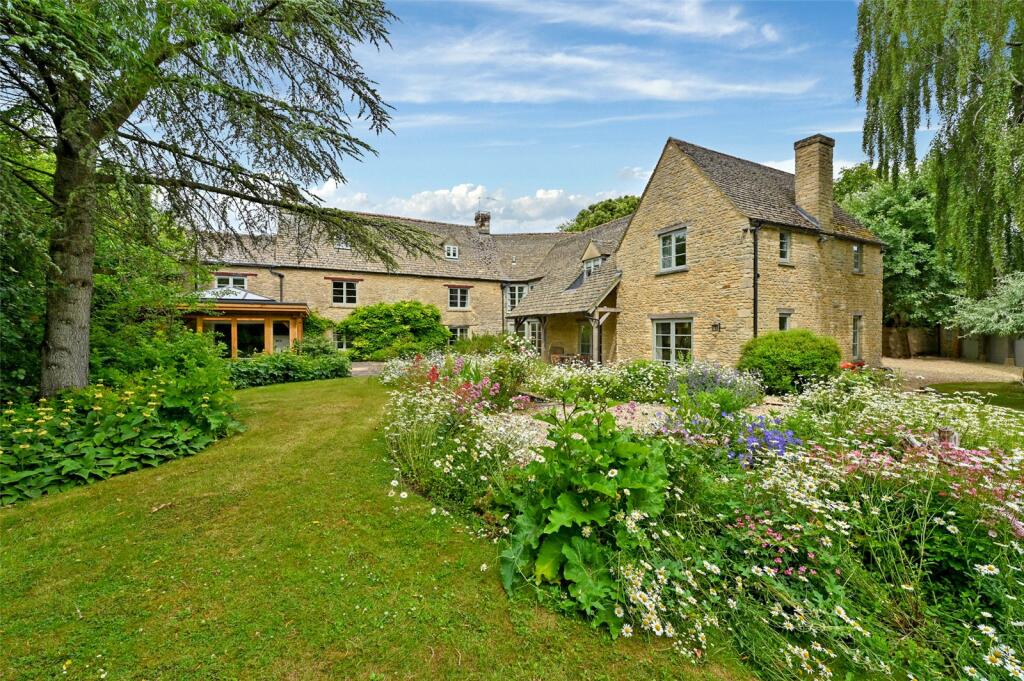 Main image of property: Bourton Road, Clanfield, Bampton, Oxfordshire, OX18