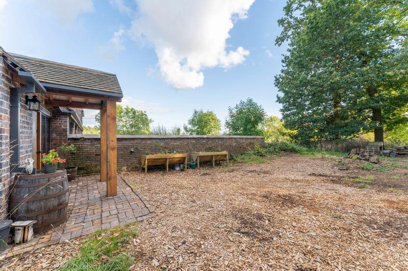 Additional property image - Oak Tree Barn, Bodymoor Green Farm, Kingsbury/Nether Whitaker, B78 2DZ