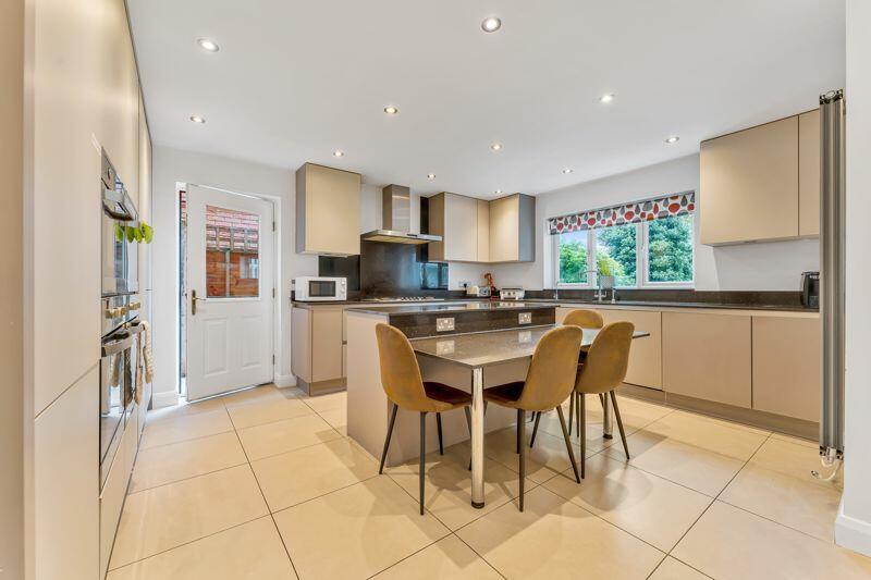 Additional property image - 3 West View Court, Sutton Coldfield