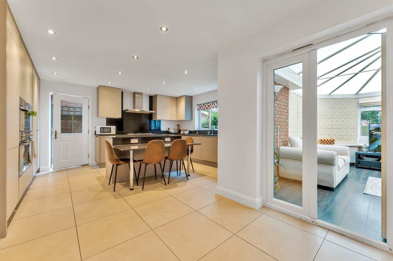 Additional property image - 3 West View Court, Sutton Coldfield