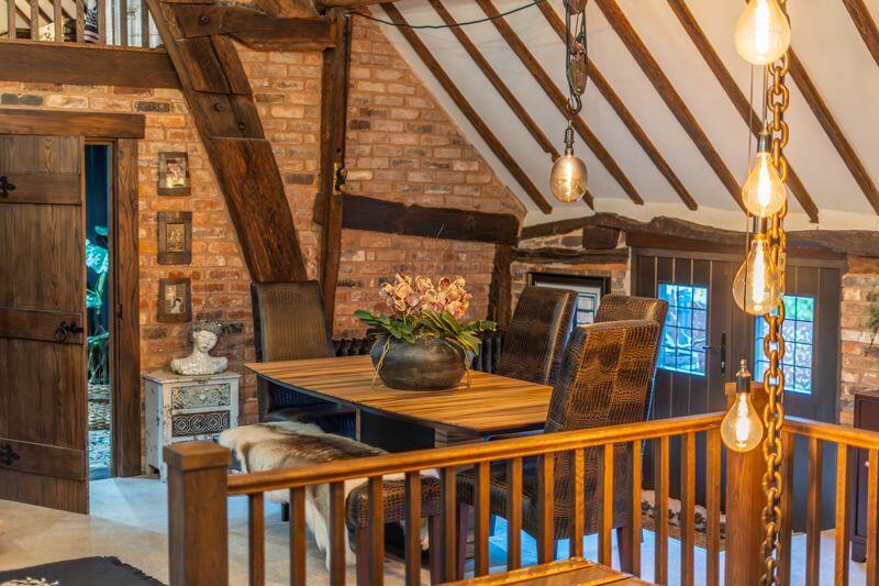 Additional property image - Church Farm Mews, Dosthill, Tamworth, B77 1PU