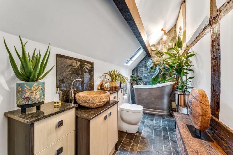 Additional property image - Church Farm Mews, Dosthill, Tamworth, B77 1PU