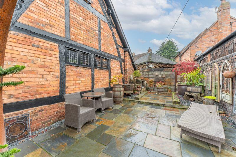Additional property image - Church Farm Mews, Dosthill, Tamworth, B77 1PU