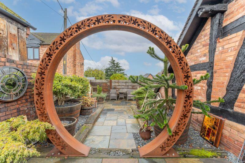 Additional property image - Church Farm Mews, Dosthill, Tamworth, B77 1PU
