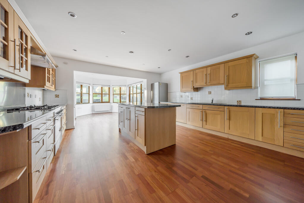 Main image of property: Cuffley, EN6