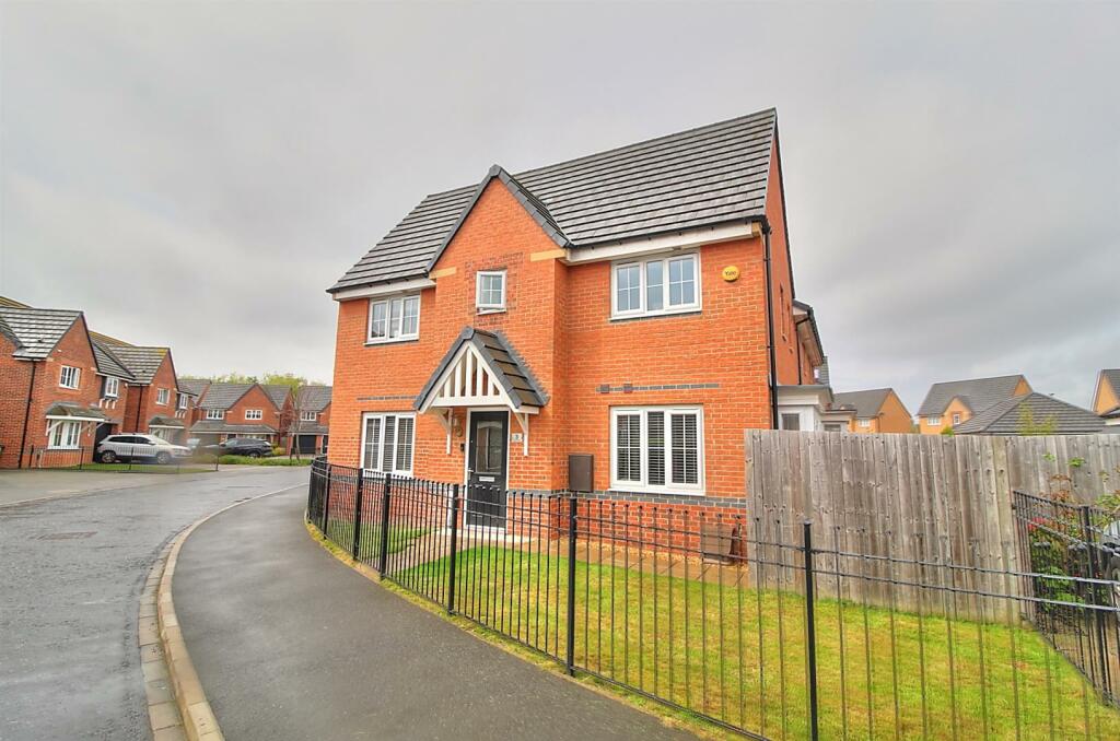 3 bedroom house for sale in Ropery Road, Gateshead, NE8