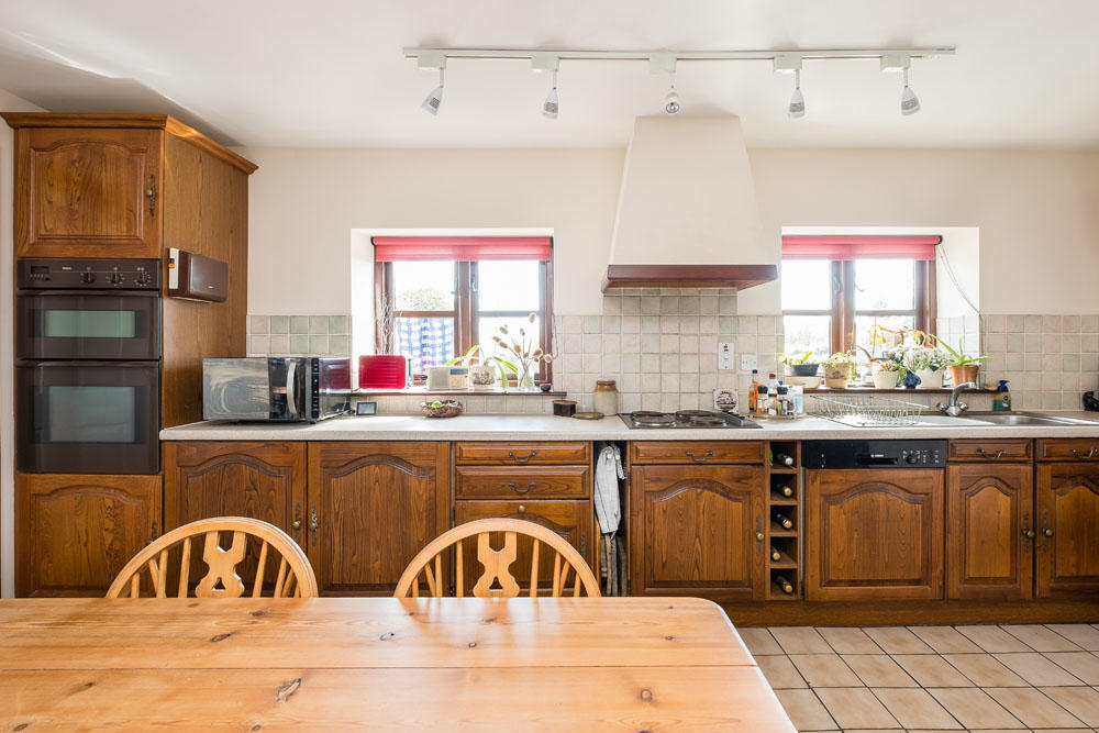 3 bedroom barn conversion for sale in Middleton on the Hill