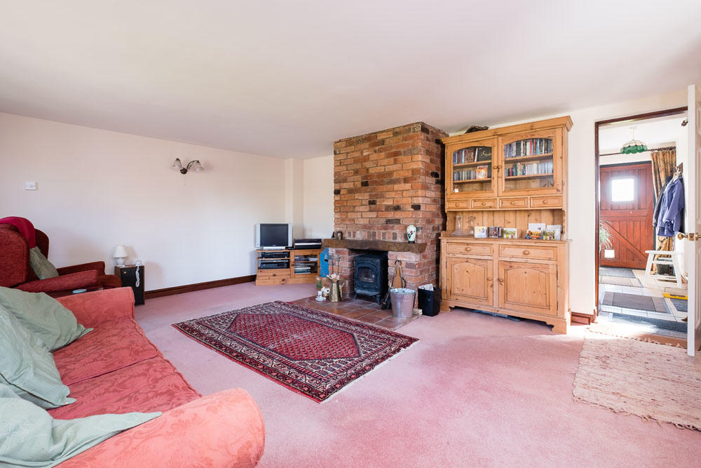 3 bedroom barn conversion for sale in Middleton on the Hill