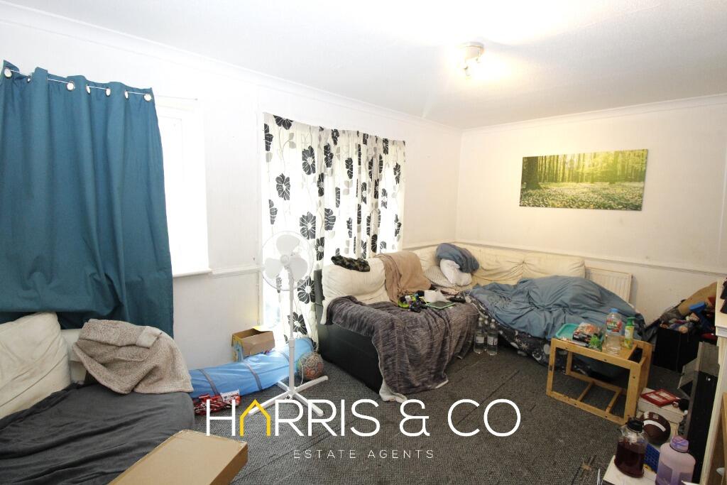 Main image of property: Derwent Avenue, Fleetwood, FY7