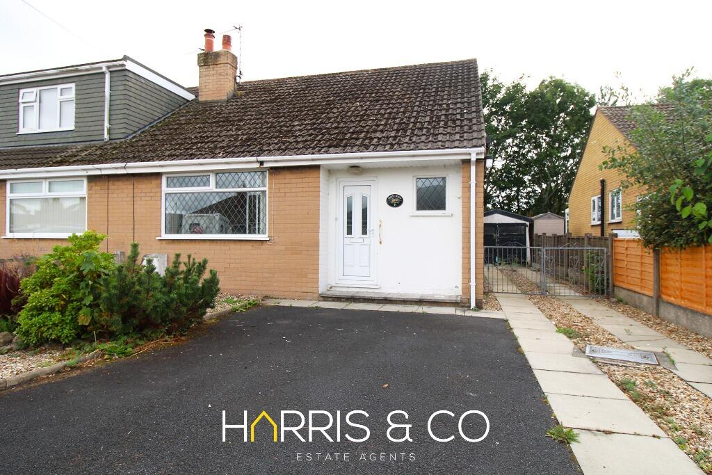 Main image of property: Links Road, Knott End-On-Sea, FY6