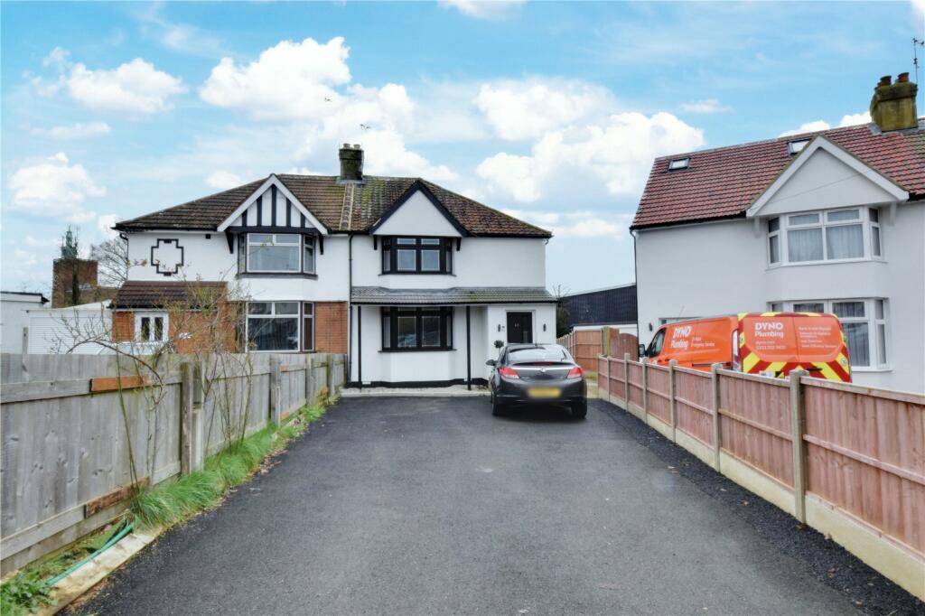 3 bedroom semidetached house for sale in Bushey Mill Crescent, Watford