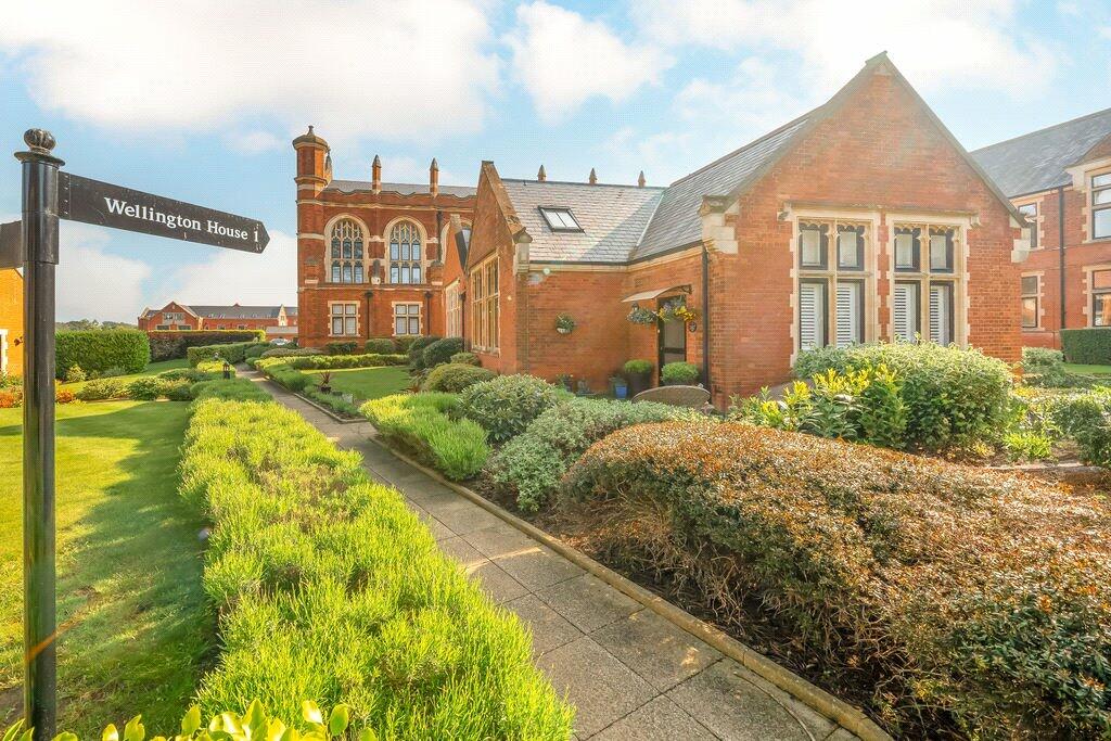 4 bedroom detached house for sale in Royal Connaught Drive, Bushey, Hertfordshire, WD23