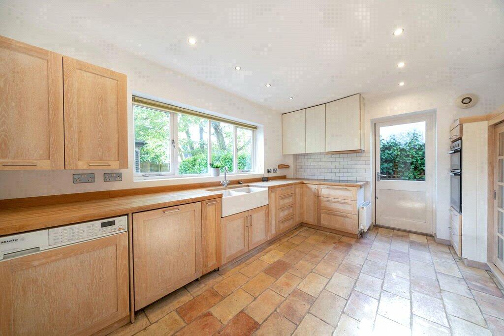 Additional property image - Ferndene, Bricket Wood, St. Albans, Hertfordshire, AL2