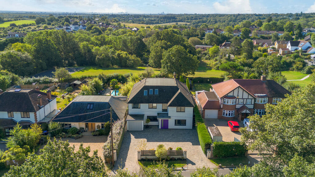 Main image of property: Vineyards Road, Potters Bar, EN6