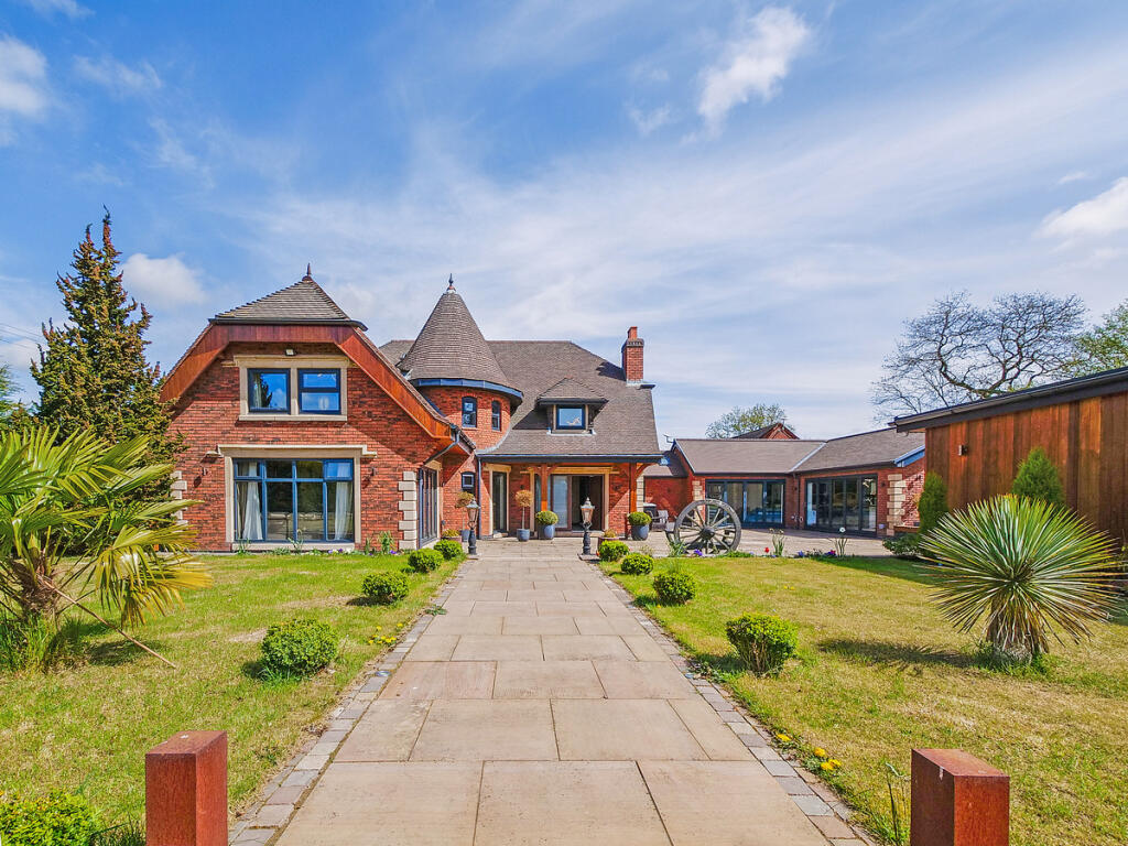 Main image of property: Withybrook Road, Bedworth, CV12