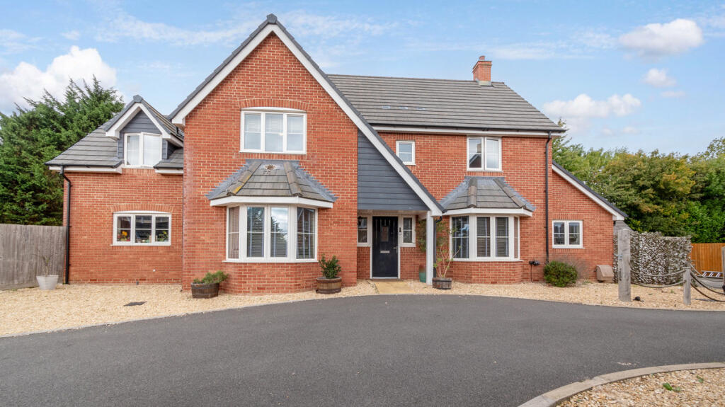 Main image of property: Buchan Place, Abingdon, OX13