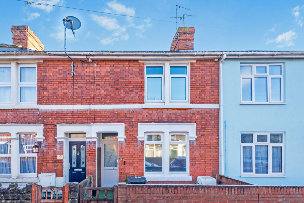 Main image of property: Linslade Street, Swindon, Wiltshire, SN2