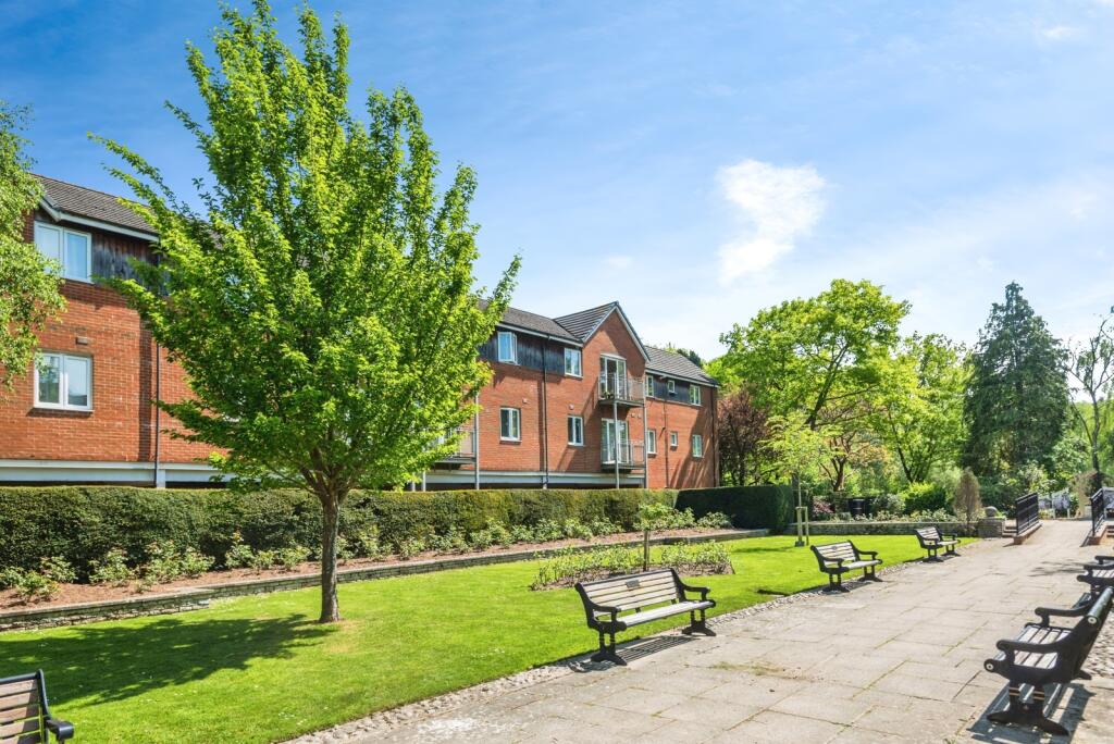 Main image of property: Groundwell Road, Swindon, Wiltshire, SN1