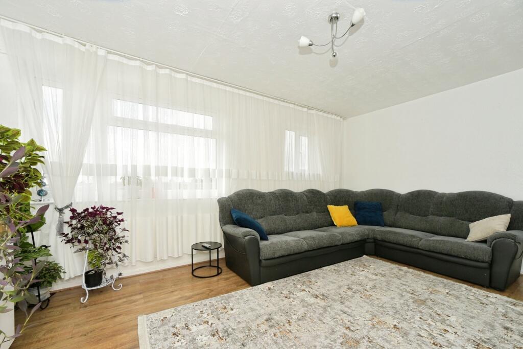 Main image of property: Staverton Way, Swindon, Wiltshire, SN2