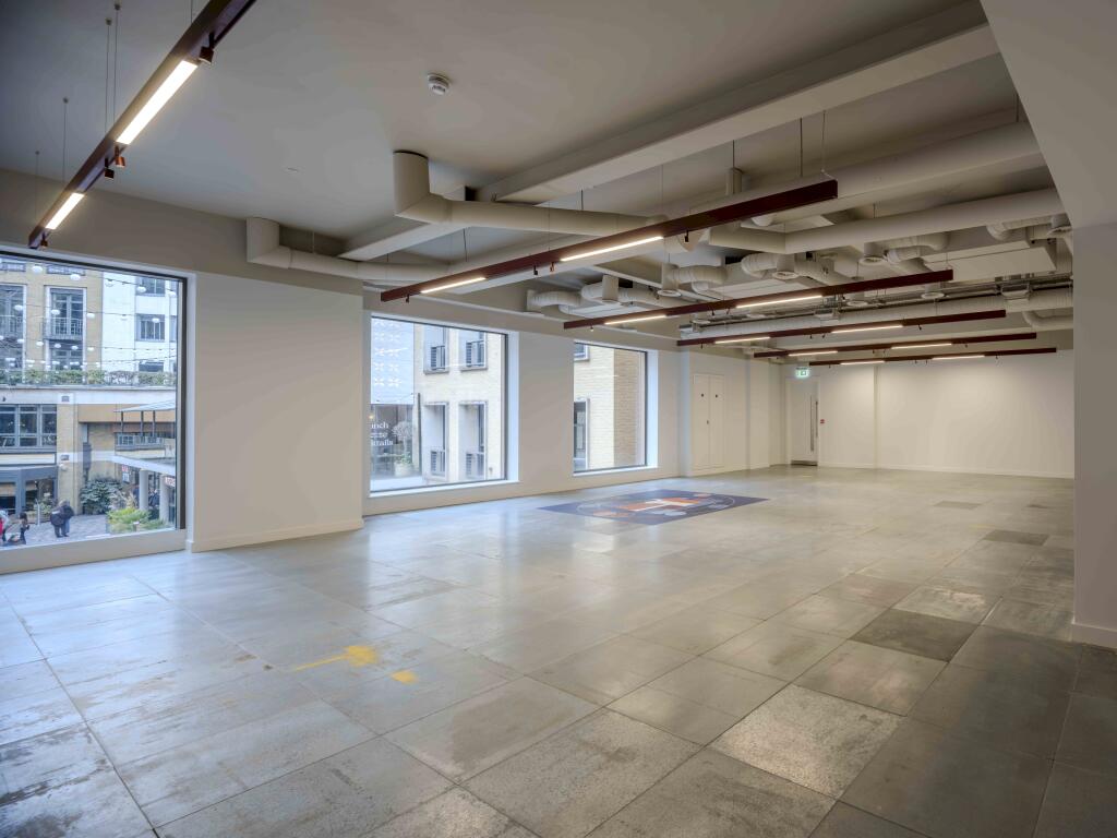 7 Mercer Street 18HDR.jpg