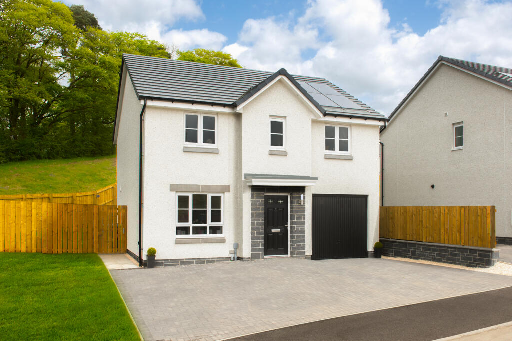4 bedroom detached house for sale in Eaglesham Road, East Kilbride