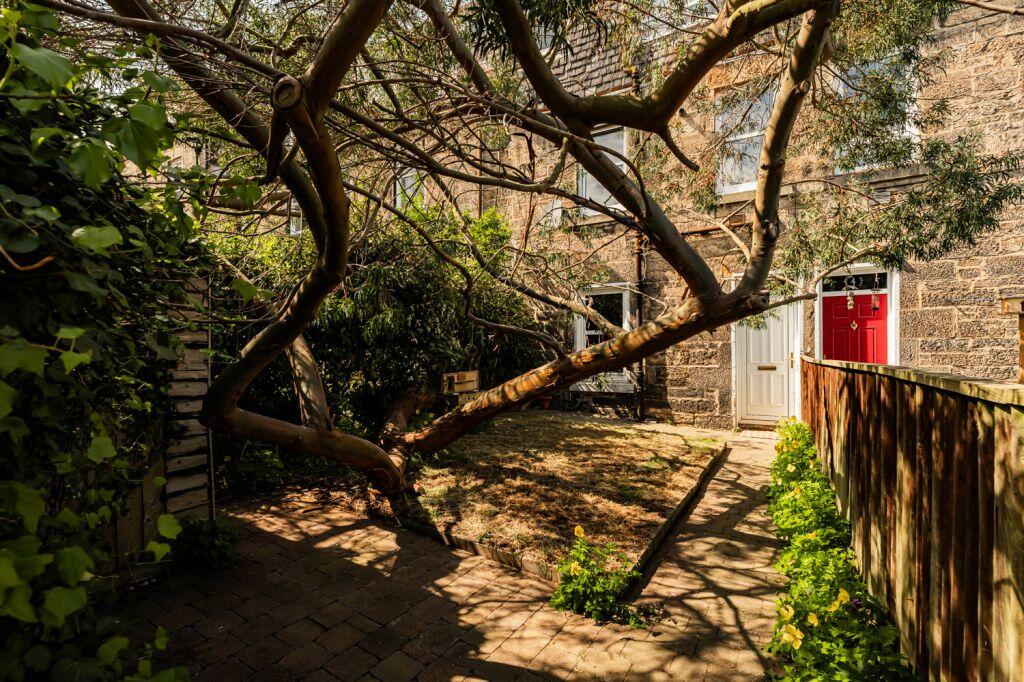 Main image of property: 3 Maryfield Place, Edinburgh, EH7 5AU