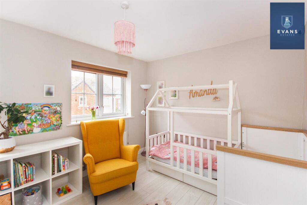 Additional property image - Oakwood Avenue, Willenhall, Coventry