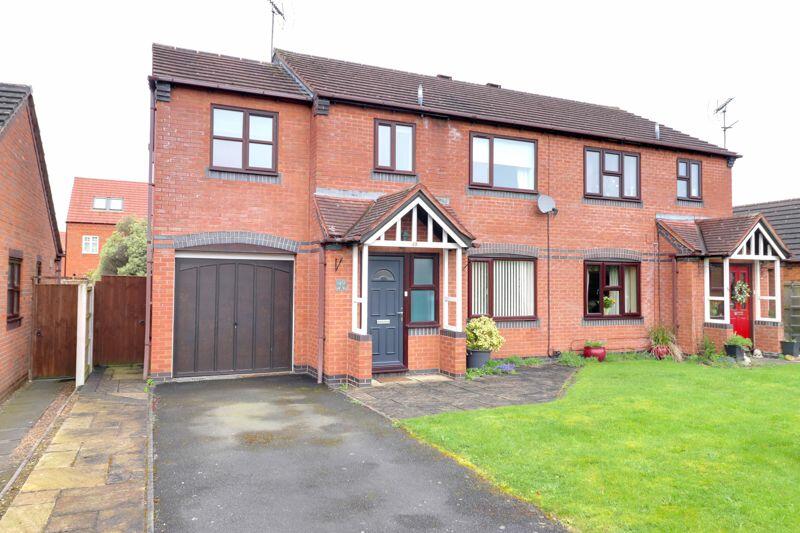 3 bedroom semidetached house for sale in Croft Way, Market Drayton