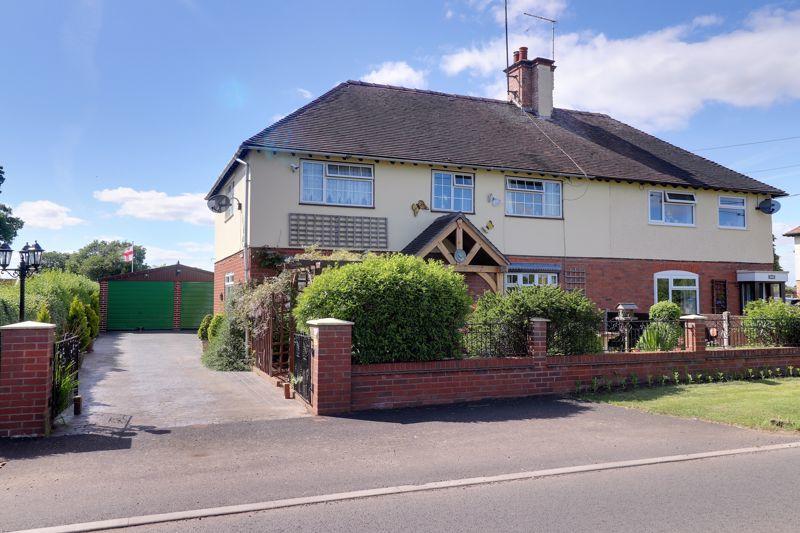 4 bedroom semidetached house for sale in Mill Green, Hinstock, Market