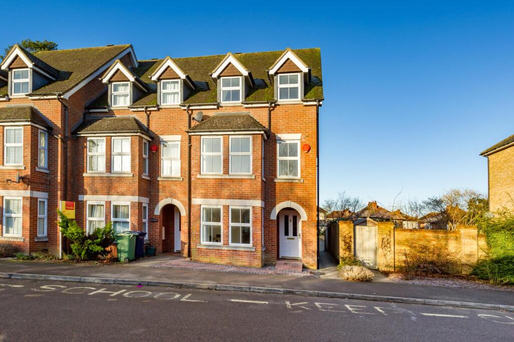 Main image of property: Terrett Avenue, Headington, OX3 8FE